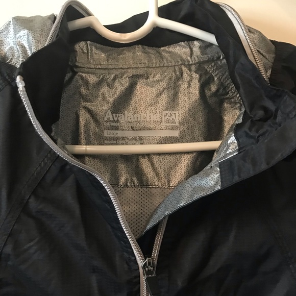 Windbreaker jacket - Picture 2 of 6